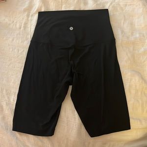 Lululemon Align Shorts 10”